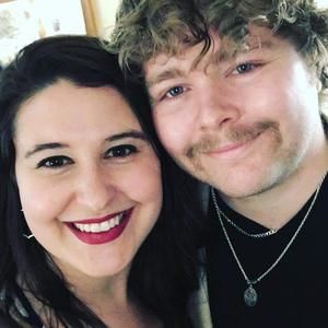 Meet your Posher, Alyson